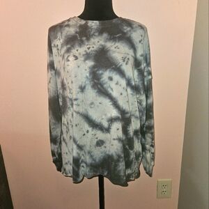 Blue Tie Dye Sweatshirt - Size Large💙